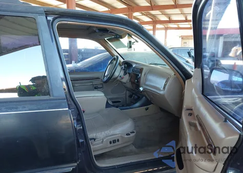 2000 Ford Explorer Limited из США, поврежденный, VIN 1FMDU85P6YZB43659